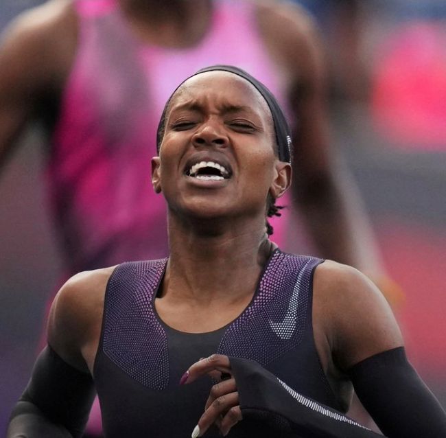 Faith Kipyegon Sets Fastest Women’s Mile