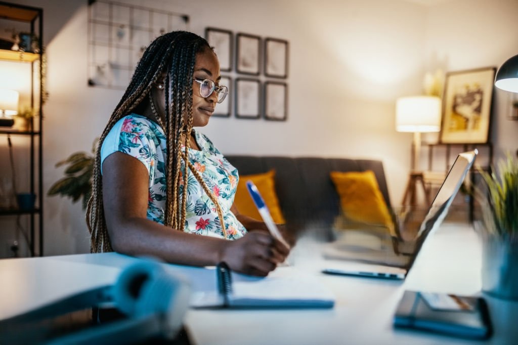 Side Hustles Drive Kenya’s Urban Economy